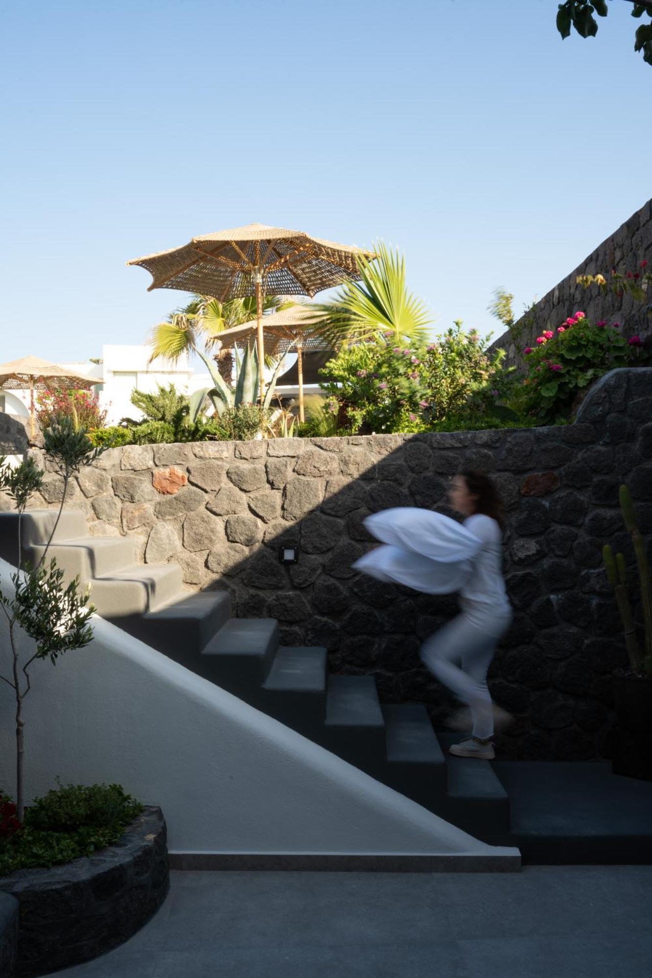 Santa Mar Eco Suites Karterados  Exterior foto
